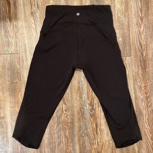 Lululemon Capri Leggings Size 8